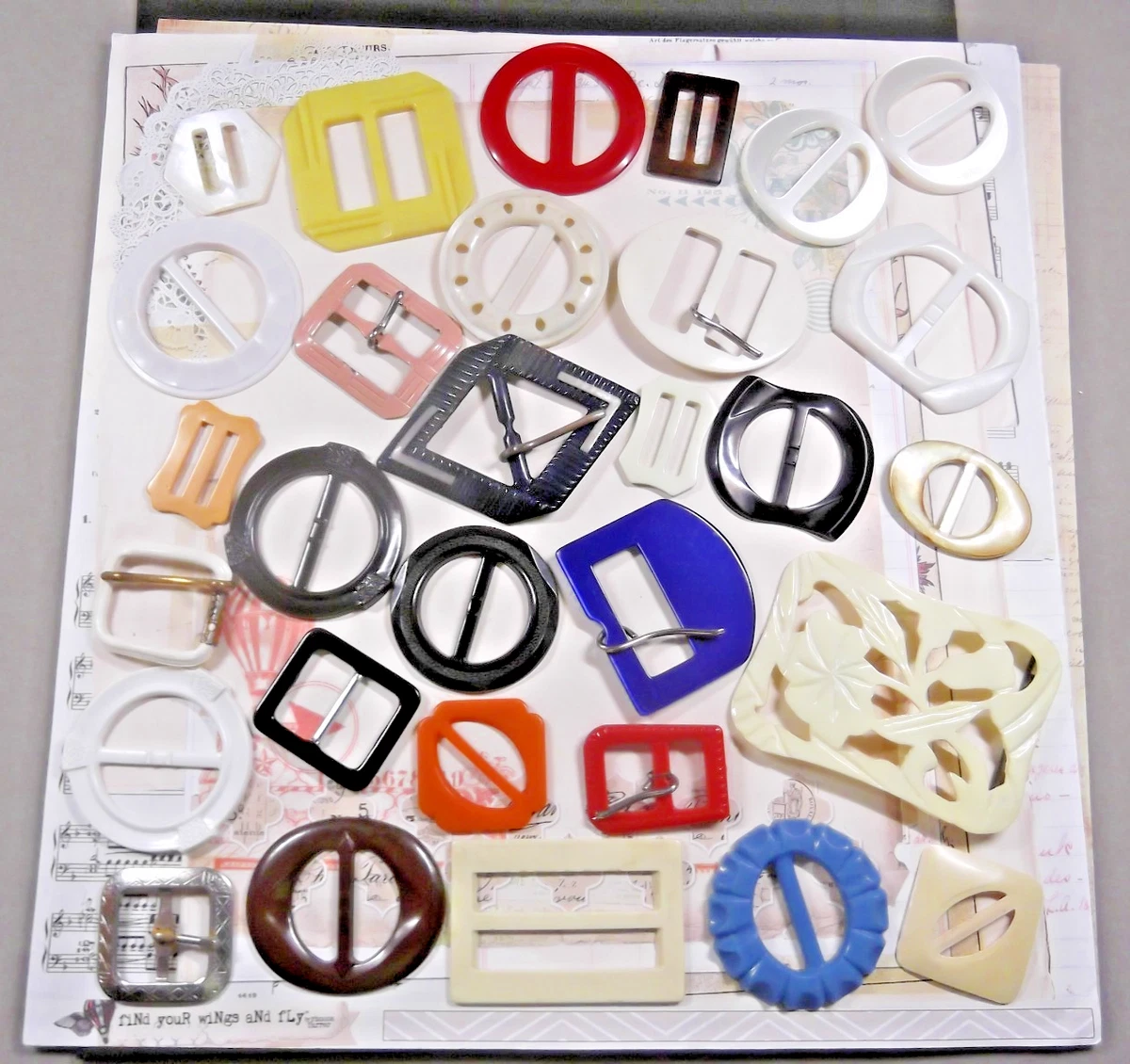 Mixed Lot Of 15 Vintage Plastic Belt Buckles Slide And Tongue Plastic Vintage Belt Buckles for sale | eBay main image 3