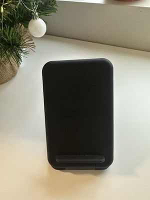 3-in-1 Wireless Charger Station for iPhone, AirPods, and Apple Watch