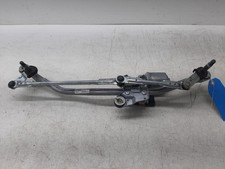 VOLVO XC40 D3 R-DESIGN 2018-2026 Front Wiper Motor OEM Genuine 32328140