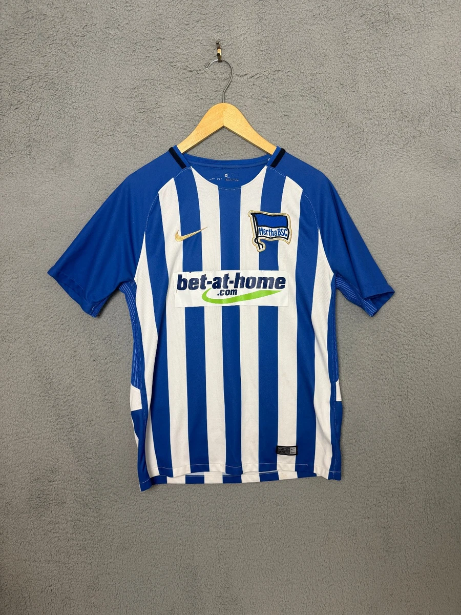 Футбольные фанаты Nike Hertha BSC International Club - огромный
