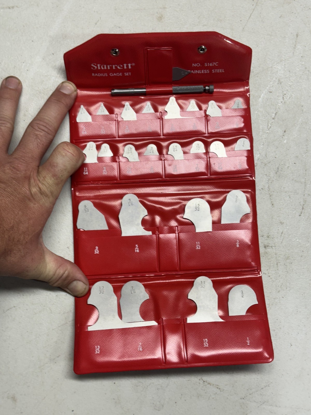 STARRETT NO. S167C RADIUS GAGE SET! STAINLESS STEEL! 26 PCS! 1/64 TO 1/2" RADII