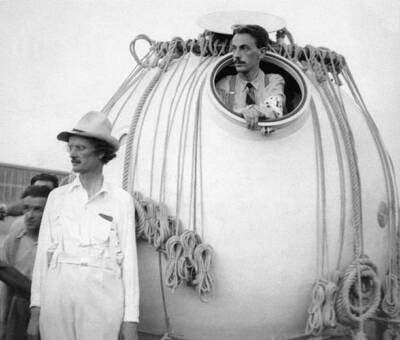 Professor Auguste Piccard front sphere which his assistant Doc- 1932 Old Photo