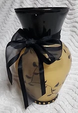 Beautiful 24k Gold Adorned HandPainted Black & Gold Vase w/Bow Signed VLS EuC