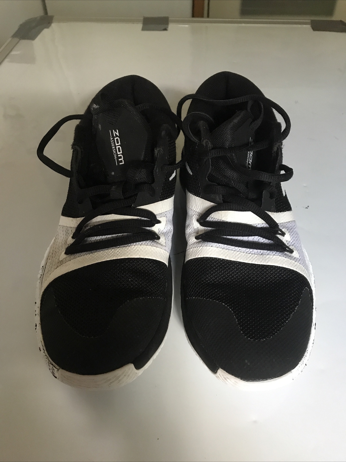 Nike Zoom Assersion Black/ White Shoes 