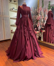 Elegant Muslim Formal Dresses Long Sleeve Tulle Beads A-Line Bridal Gowns