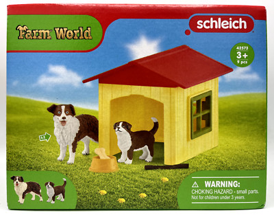 Schleich  Farm World 42573 Hundehütte | 9 Teile | Spielset mit 2 Hunden | 3+
