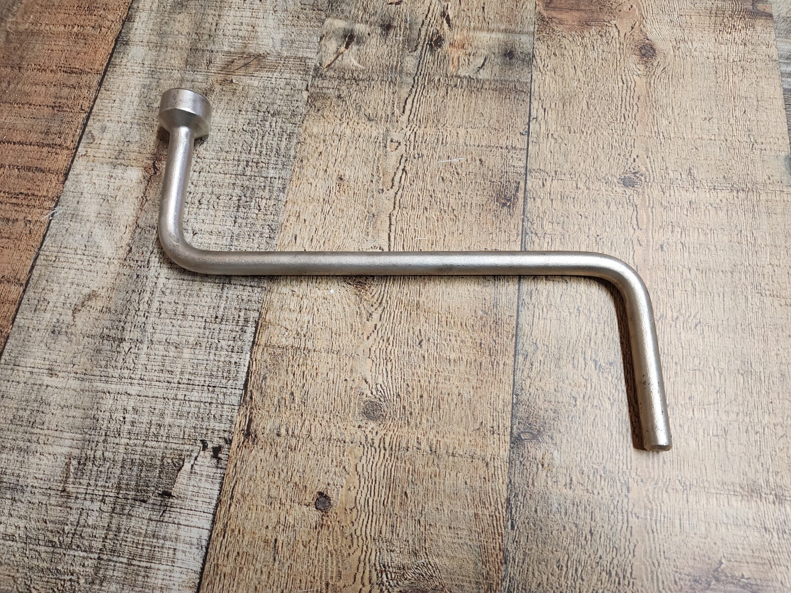 OEM BMW HEYCO 17mm Lug Wrench Tire Iron E12 E30 E34 E36 E38 E39 E60 E90