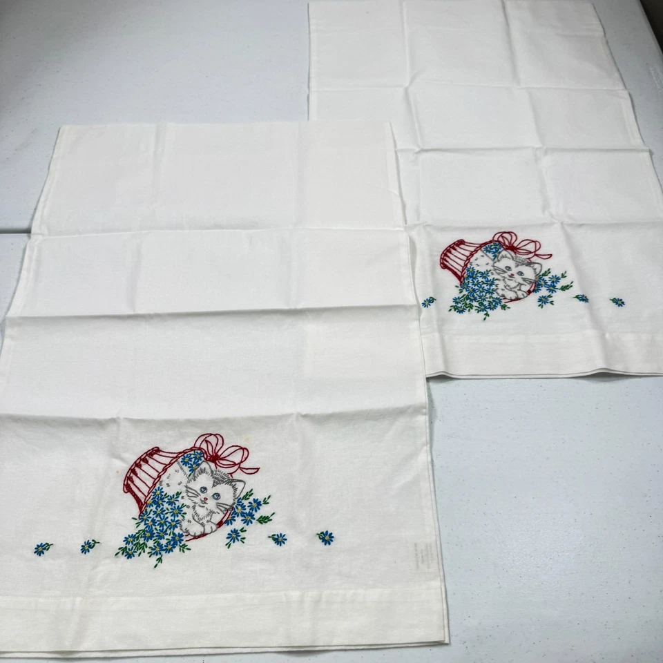 vintage pillowcase pair standard embroidered cats in basket mcm retro - Image 4 of 4