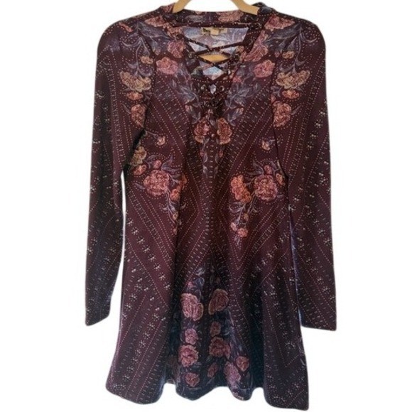 About A Girl Women's Small Purple Floral Lace Up V Neck Tunic Boho Long Sleeve