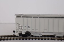 Walthers HO 910-49071 - Mainline - 57' Trinity 4750 3-Bay Covered Hopper