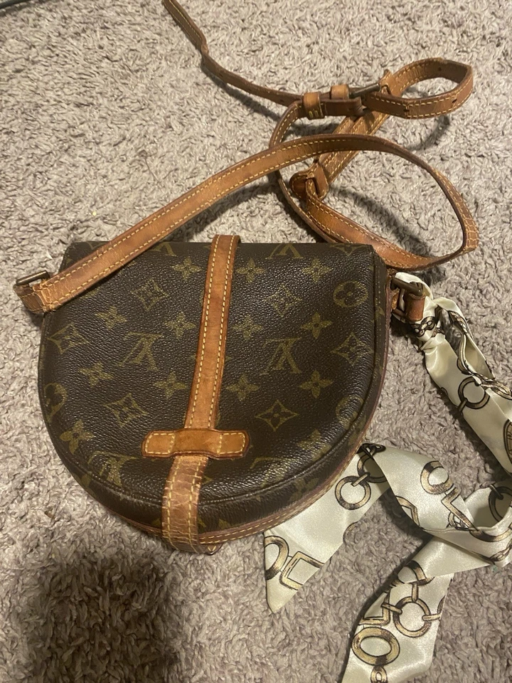 Bolso Bandolera Louis Vuitton Monograma Chantilly Vintage - Auténtico Foto 2 de 4