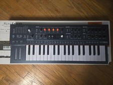 Arturia MiniFreak 37-Keys Keyboard Synthesizer - USED EXCELLENT CONDITION