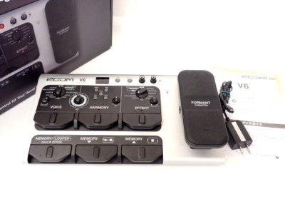 ZOOM V6-SP Vocal Processor Looper Formant Octave Pitch Correct Pedal BRAND NEW