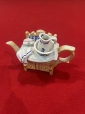 CARDEW Multi-Color Teapot Old Fashioned Wash Stand Soap Towel Basin in Miami