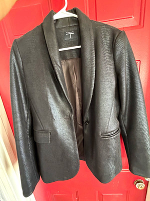 Tahari T Women s Black Solid Lined Blazer, Button Closure, Pockets, Size S