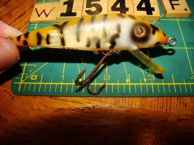 W1544 F HEDDON TIGER FISHING LURE | eBay