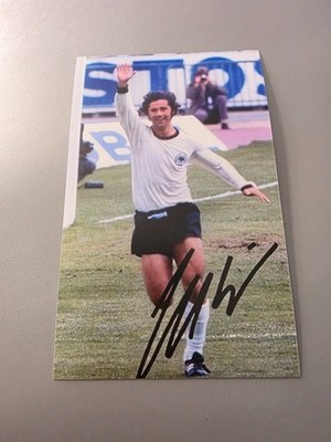 GERD MÜLLER / GERMANY - Repro Autograph - Approx 10x16 (1336)