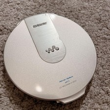 SONY D NE10 Portable CD Player MP3 Walkman Silver Fully Genuine Authentic