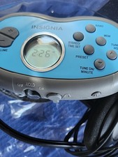 Insignia NS-R5111A Armband Radio AM/FM Digital Tuner Stereo SB T-4 