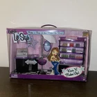 BRATZ DOLL Kiss N Make Up 2004 LifeStyle Collection Play Set IN BOX Vintage