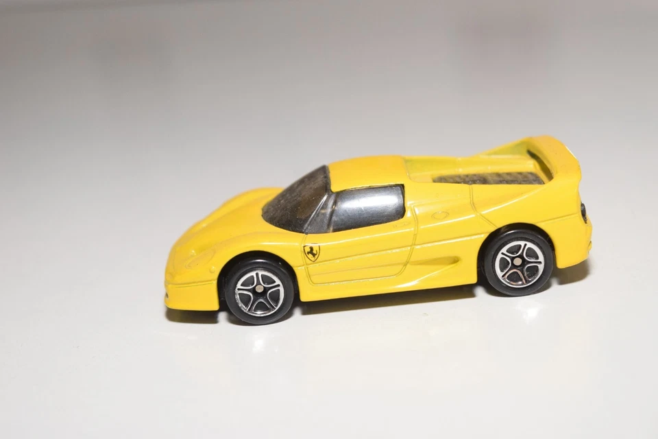 V 1:59 MATCHBOX FERRARI F50 F 50 AMARELO EXCELENTE ESTADO - Imagem 2 de 4