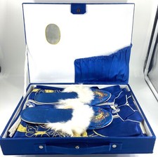 VTG Japanese child  s satin size M four-piece lounging set blue/white - in Box