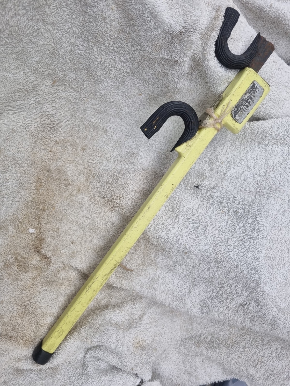 vintage steering wheel lock Safe Lock. Made in England classic car