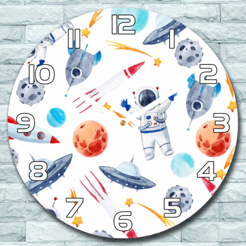 Glass Wall Clock Round fi 30 Astronaut Galaxy Rocket Planet Colourful Decor - Afbeelding 1 van 7