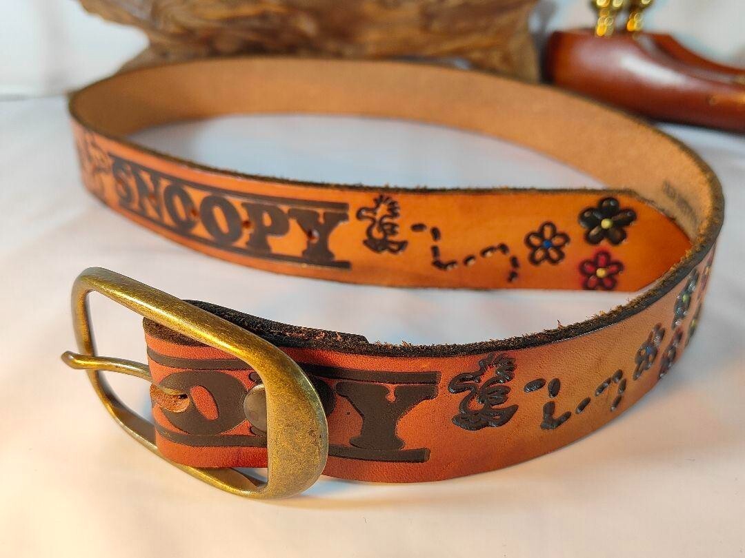 OLD BETTY'S SNOOPY Luxury Leather Belt Brown Pre-owned Japan