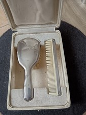Coffret naissance bébé : brosse+peigne métal argenté - années 60
