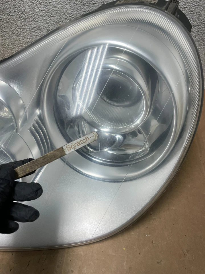 Левая ксеноновая фара левая со стороны водителя для Porsche Cayenne 2004 2006 годов выпуска от оригинального производителя V5030 DW - Изображение 2 из 4