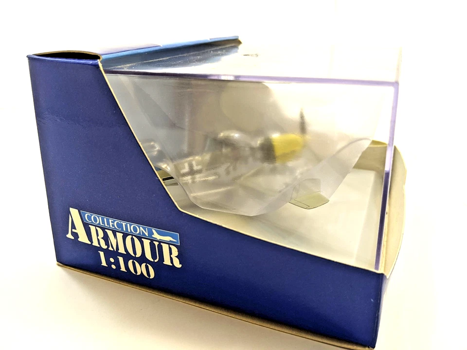 Armour Collection WWII Bf-109 1:100 Scale WW2 Aces Trautloft 5307 ITALY NIB NOS - Image 2 of 4