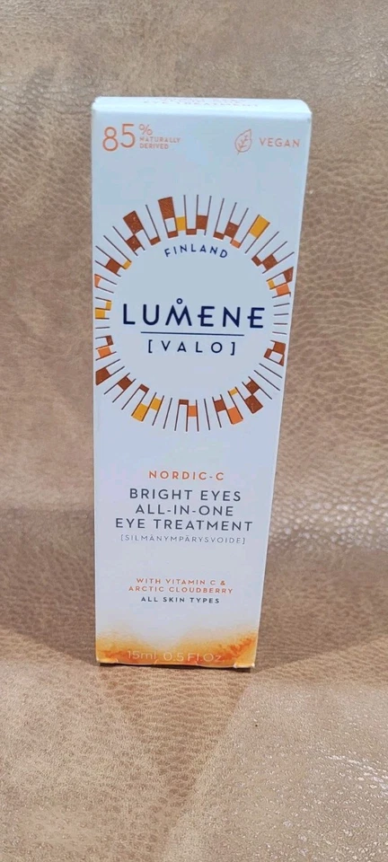 LUMENE Valo Nordic C Tratamiento de ojos brillantes todo en uno con vitamina C Nuevo en caja Foto 2 de 3