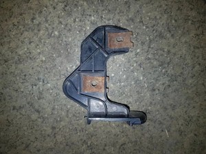 BMW 5 E39 Stoßstangenhalter vorne rechts 51118159362 2.50 Petrol 125kw 33753070