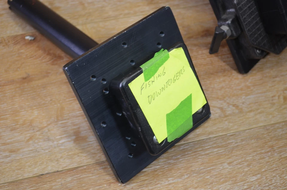 一对正品杆支架安装适用于羽绒钓具 — 第 3/4 张图片