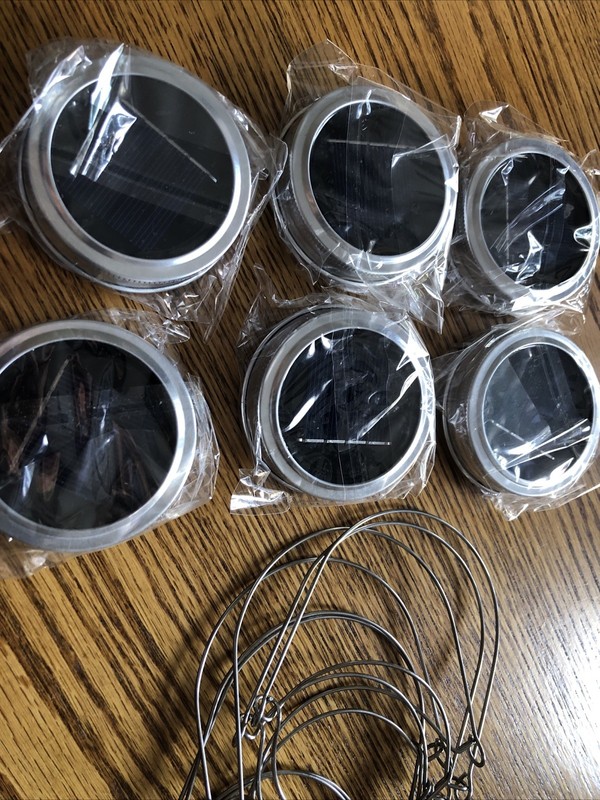 SOLAR MASON JAR LIGHTS WITH LIDS & CARRY HANDLE SET OF 6 NEW IN BOX NO JARS