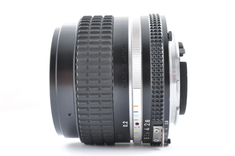 Lente gran angular SIC Nikon Ai-S Nikkor 28 mm f/2,8 AIS S/N 826xxx MF JAPÓN N COMO NUEVO Foto 4 de 4