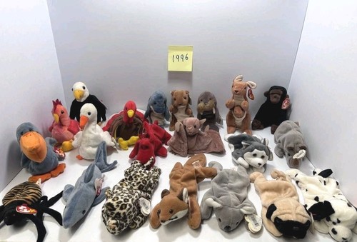 VINTAGE Lot of 21 Ty Beanie Babies 1996 All In Good Condition Tags Intact