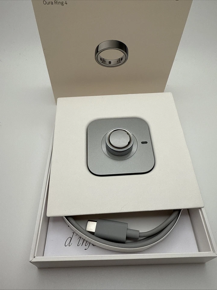 NEW (OPEN BOX) Oura ring gen 4 -size 7 - Silver - Image 3 of 4
