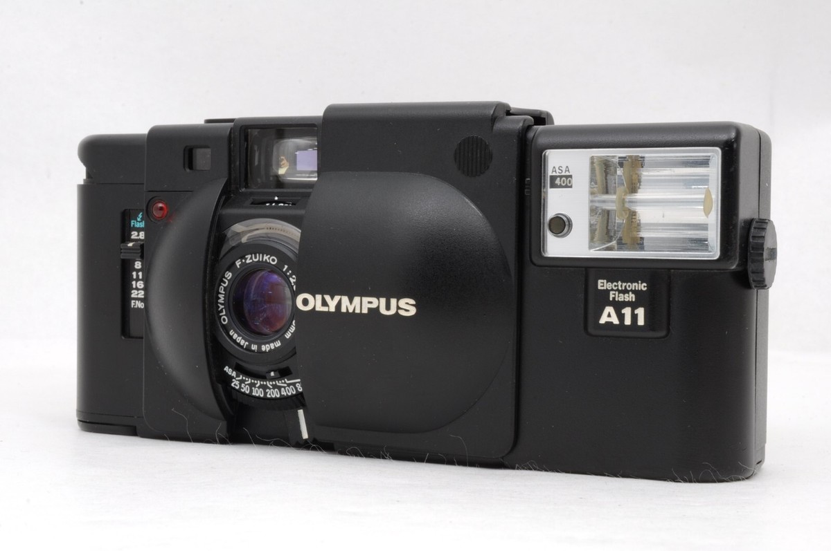 オリンパス OLYMPUS XA A11 Near MINT] Olympus XA A11 Flash Point & Shoot Film Camera