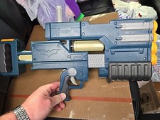 Mattel - Wayne Tech Tri-Fire Blaster - The Dark Knight Batman - Super Rare