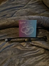 BOND TOUCH Single Vibrating Waterproof Bluetooth Distance Connection Bracelet