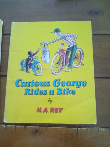 Curious George Book Set Of 3 - Picture 4 of 8
