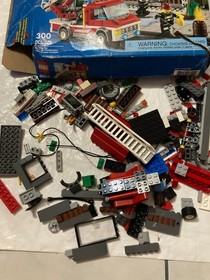 LEGO CITY FIRE EMERGENCY REPLACEMENT PIECES LOT NOT COMPLETE PIECES TOY 60003