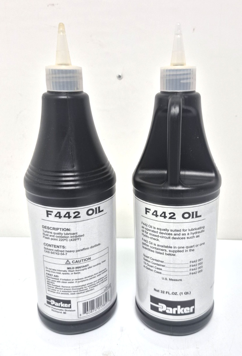 Parker F442 001 Air Oil 32 oz 1 qt Bottle Lot of 2