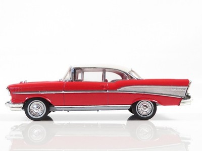 1:43 Dinky Matchbox DY-2 Chevrolet Bel Air Sport Coupe D9-13