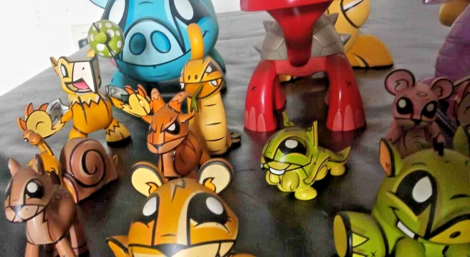 Joe Ledbetter lot Mr bunny, chinese zodiak, finders keepers, Qee 8" kidrobot - Immagine 4 di 4