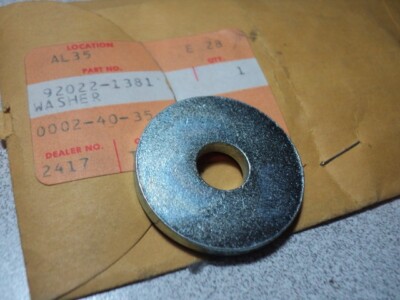 1973-85 KAWASAKI KD KM KLT MC1 MC1M STEERING STEM WASHER NOS OEM