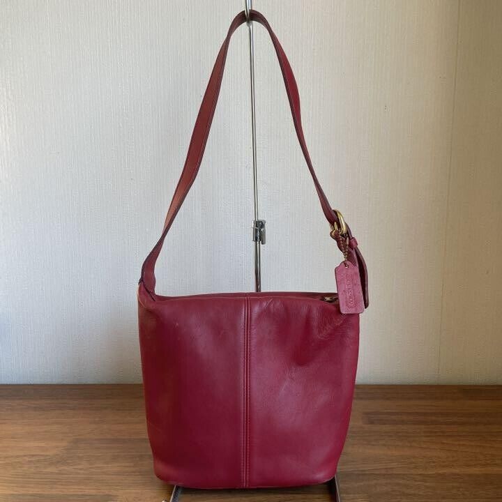 Old Coach 4148 RED Leather Shoulder Bag Vintage USED Auth Old Coach 4148 RED Leather Shoulder Bag Vintage USED Auth