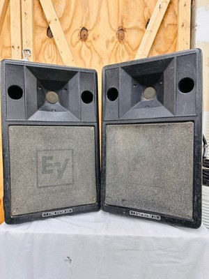 Electro-Voice S200 300 Watt Two-Way Passive Speaker - Fair for